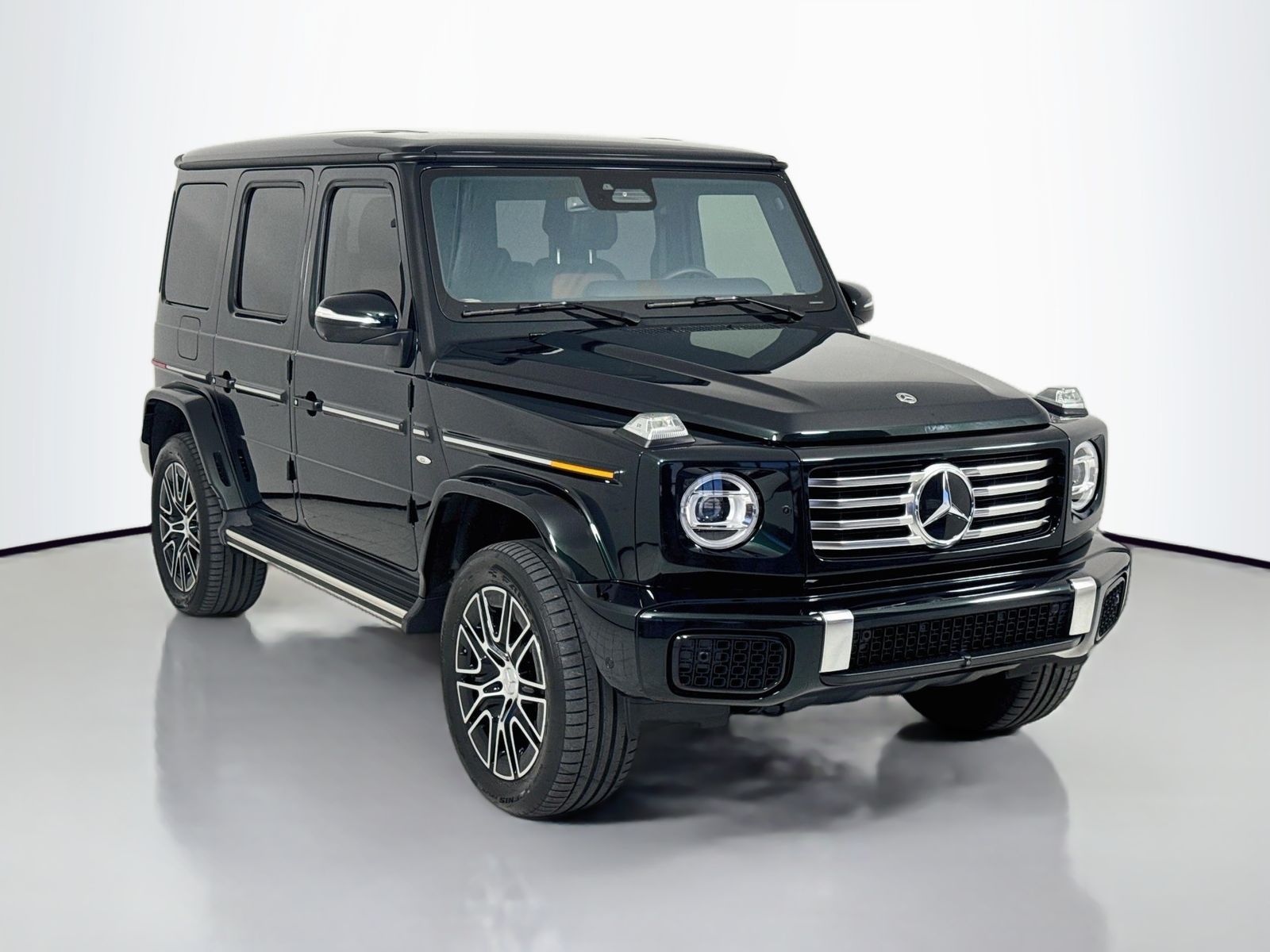 Emerald Green Metallic 2025 Mercedes-Benz G-Class SUV / Crossover All-Wheel Drive 2-Speed Automatic