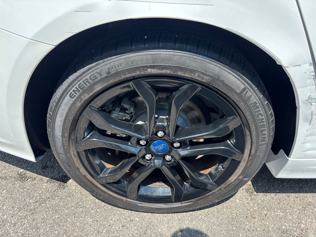 Used Car 2020 Ford Fusion  Se For Sale Under $15,000 In Austin, Texas