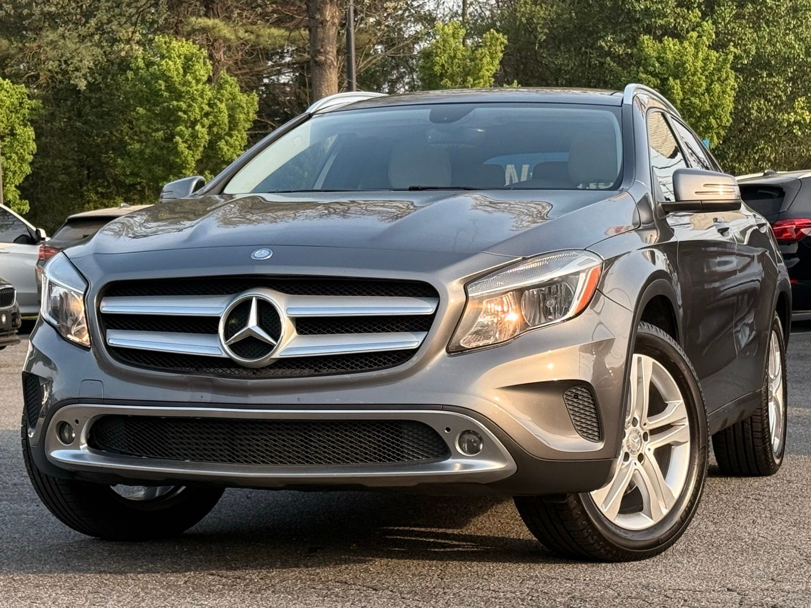 White 2015 Mercedes-Benz GLA 250 4MATIC SUV / Crossover All-Wheel Drive 7-Speed Automatic