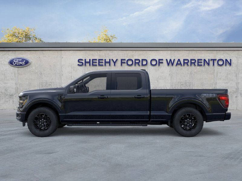New 2026 Agate Black Metallic Ford XLT image 5