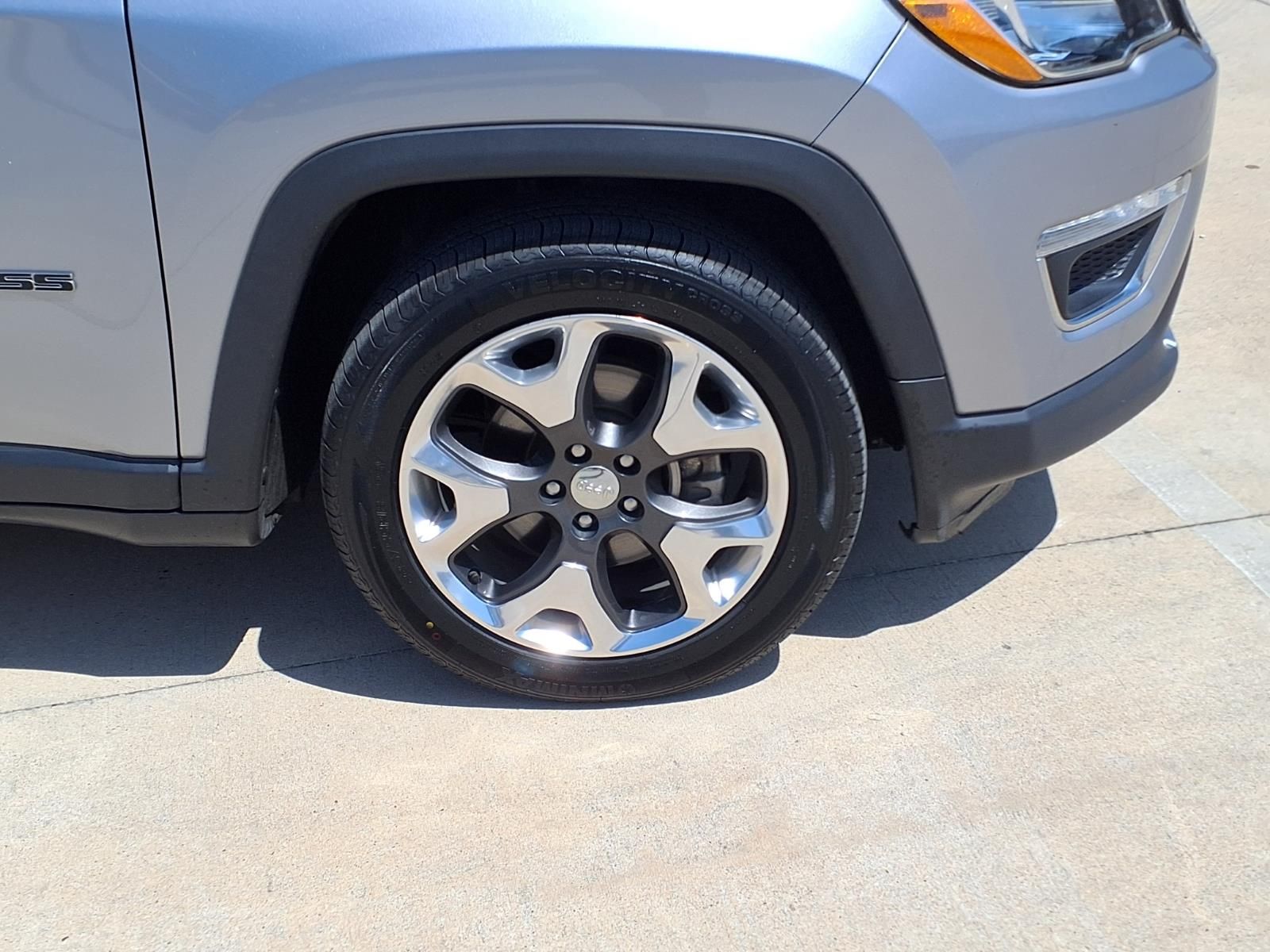 2019 Jeep Compass Limited Silver at Bravo Nissan
