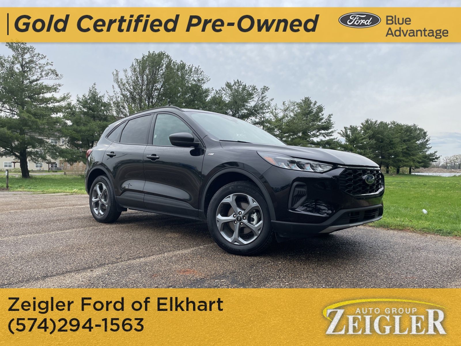Black Metallic 2025 Ford Escape SUV / Crossover All-Wheel Drive 8-Speed Automatic