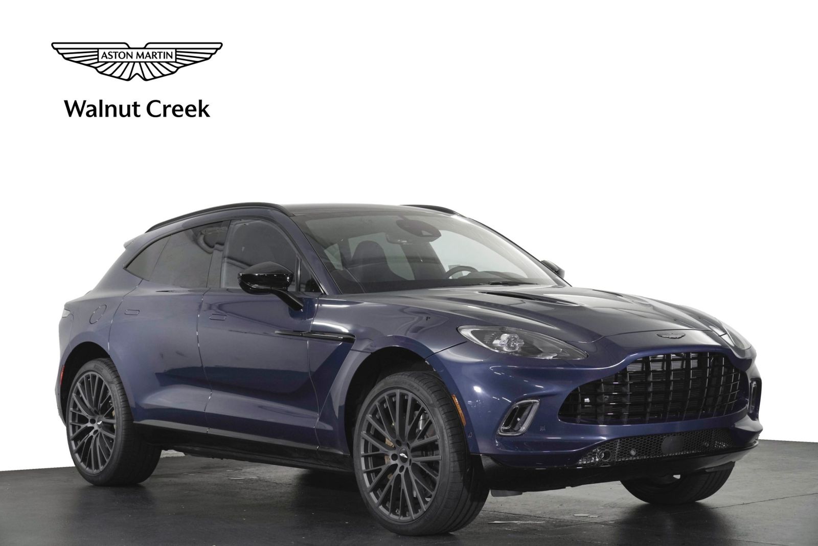 Q Seychelles Blue 2022 Aston Martin DBX AWD SUV / Crossover All-Wheel Drive 9-Speed Automatic