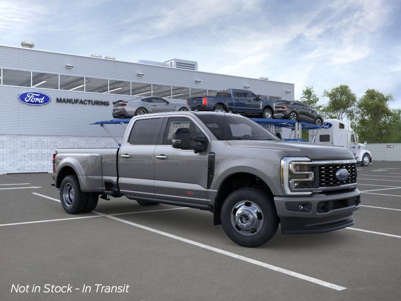 2026 Ford F-350 Platinum 4x4 Crew Cab 8' Box DRW's photo