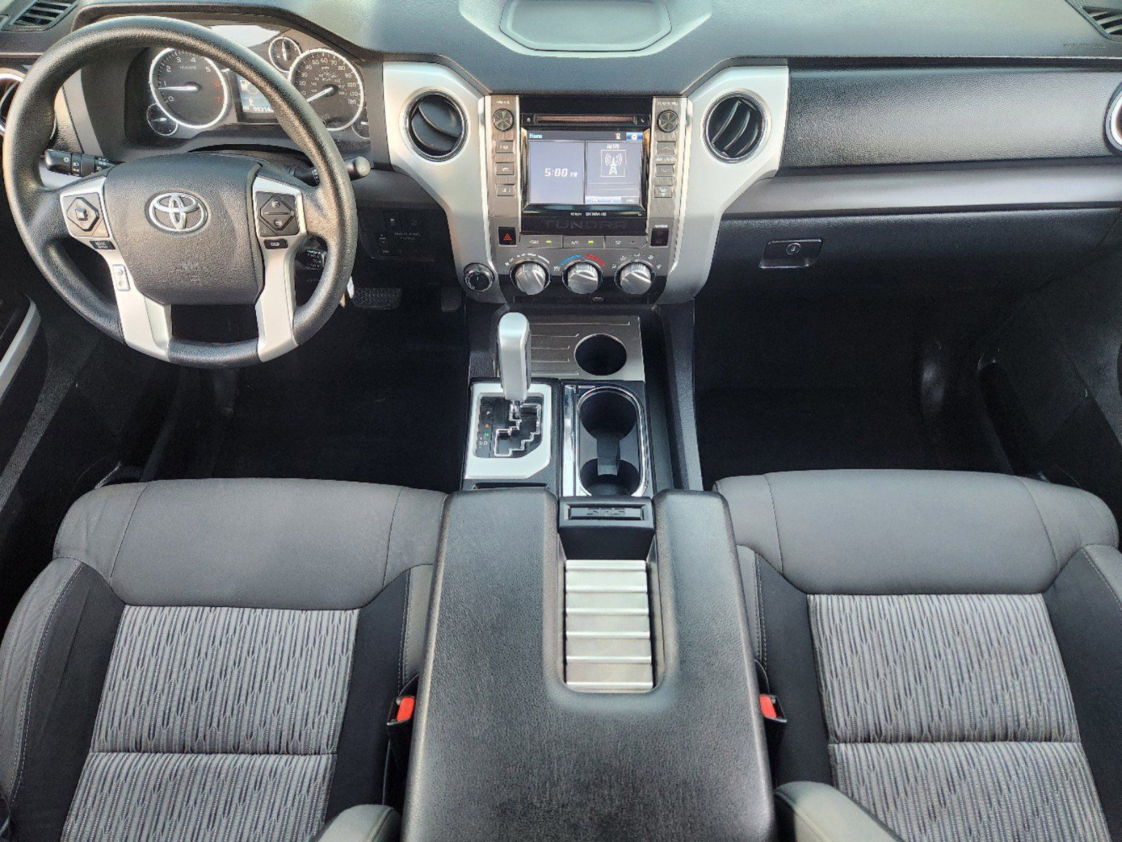 2017 Toyota Tundra SR5 30