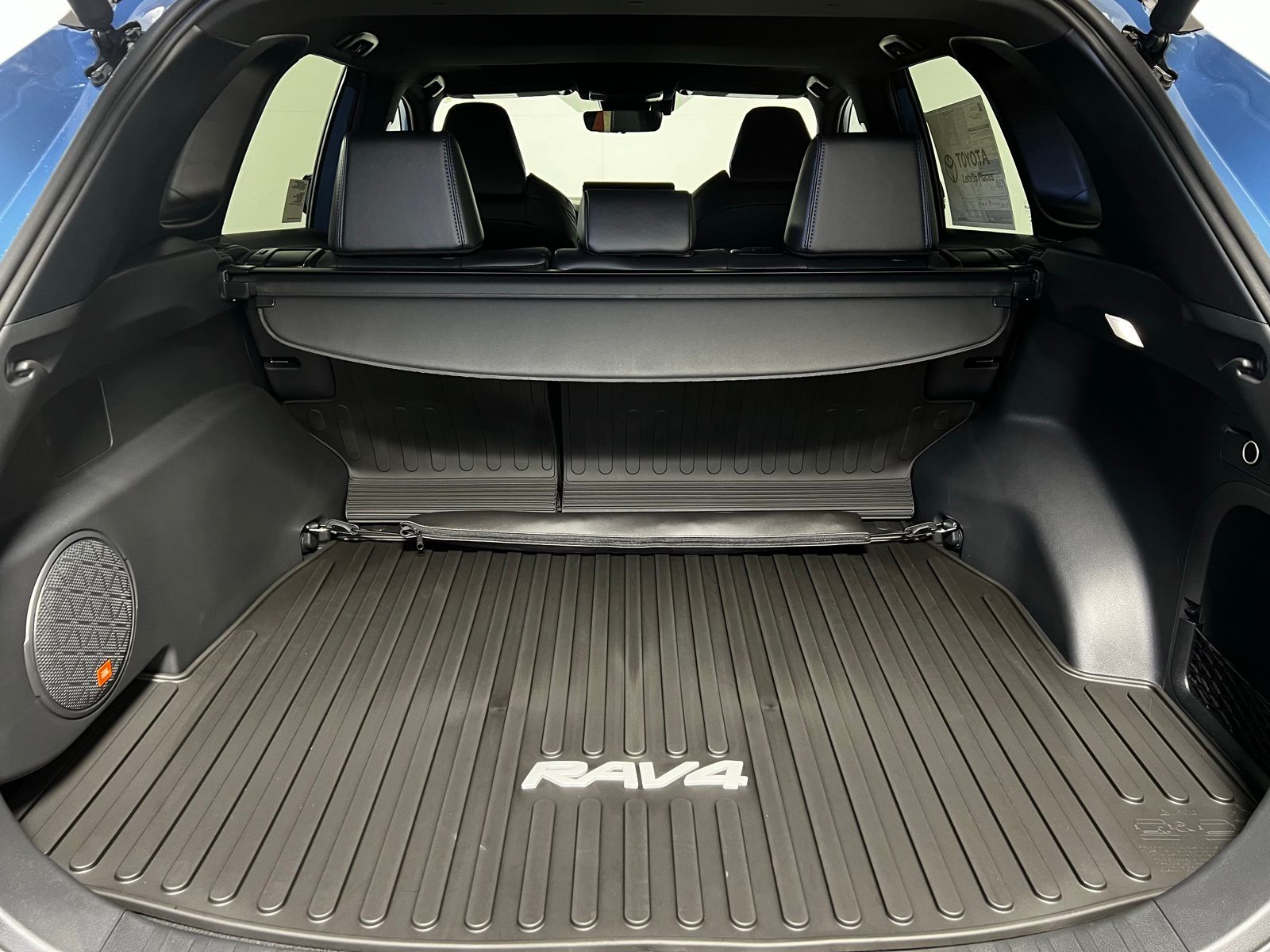 Thumbnail: 2025 Toyota RAV4 - 23