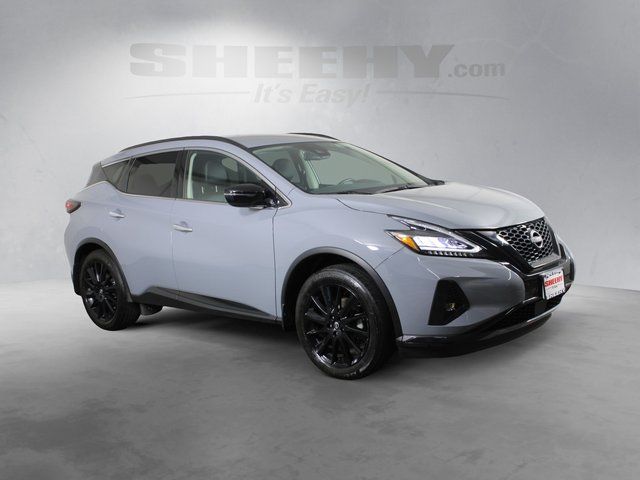 Used 2024 Gray Nissan SV image 2
