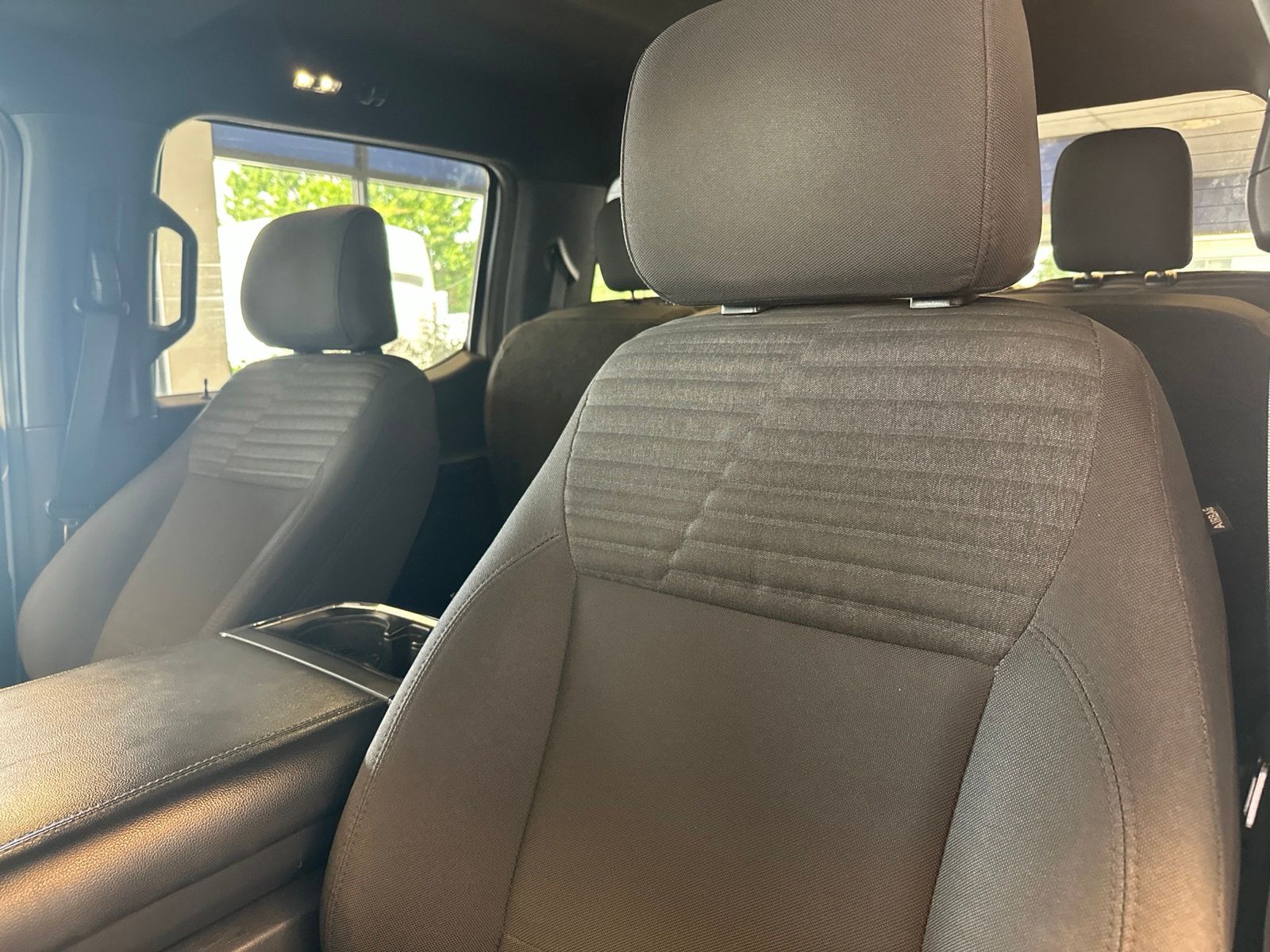Used 2022 Space White Metallic Ford XL image 14