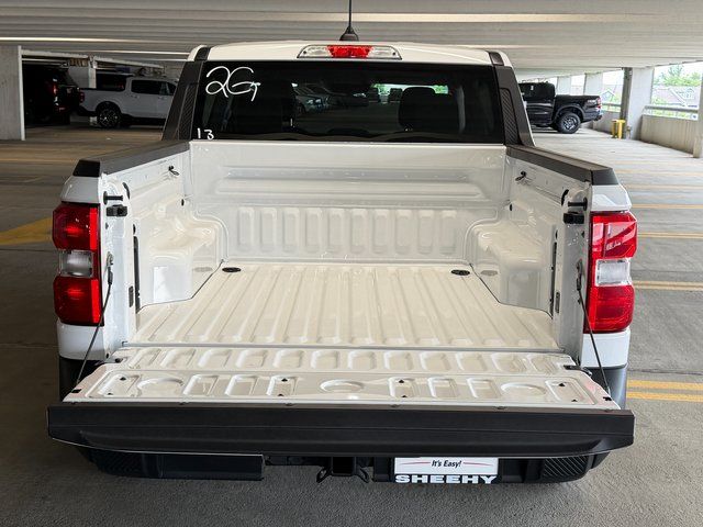 New 2026 Oxford White Ford XLT image 14