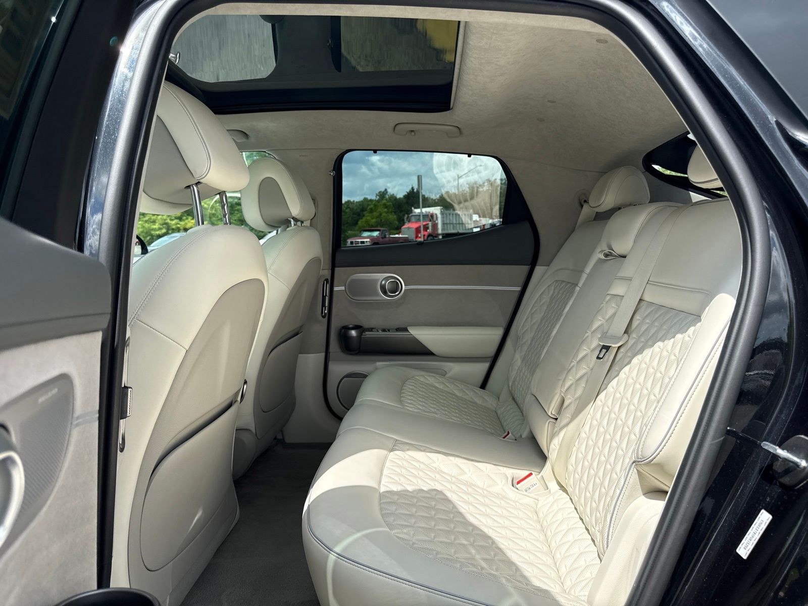 Used 2023 Black Genesis Performance image 7