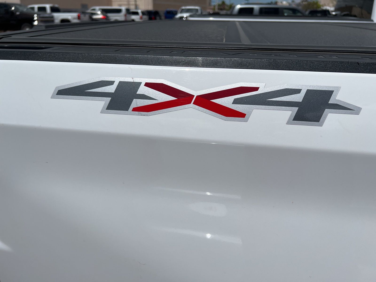 2020 Chevrolet Silverado 1500 LT photo