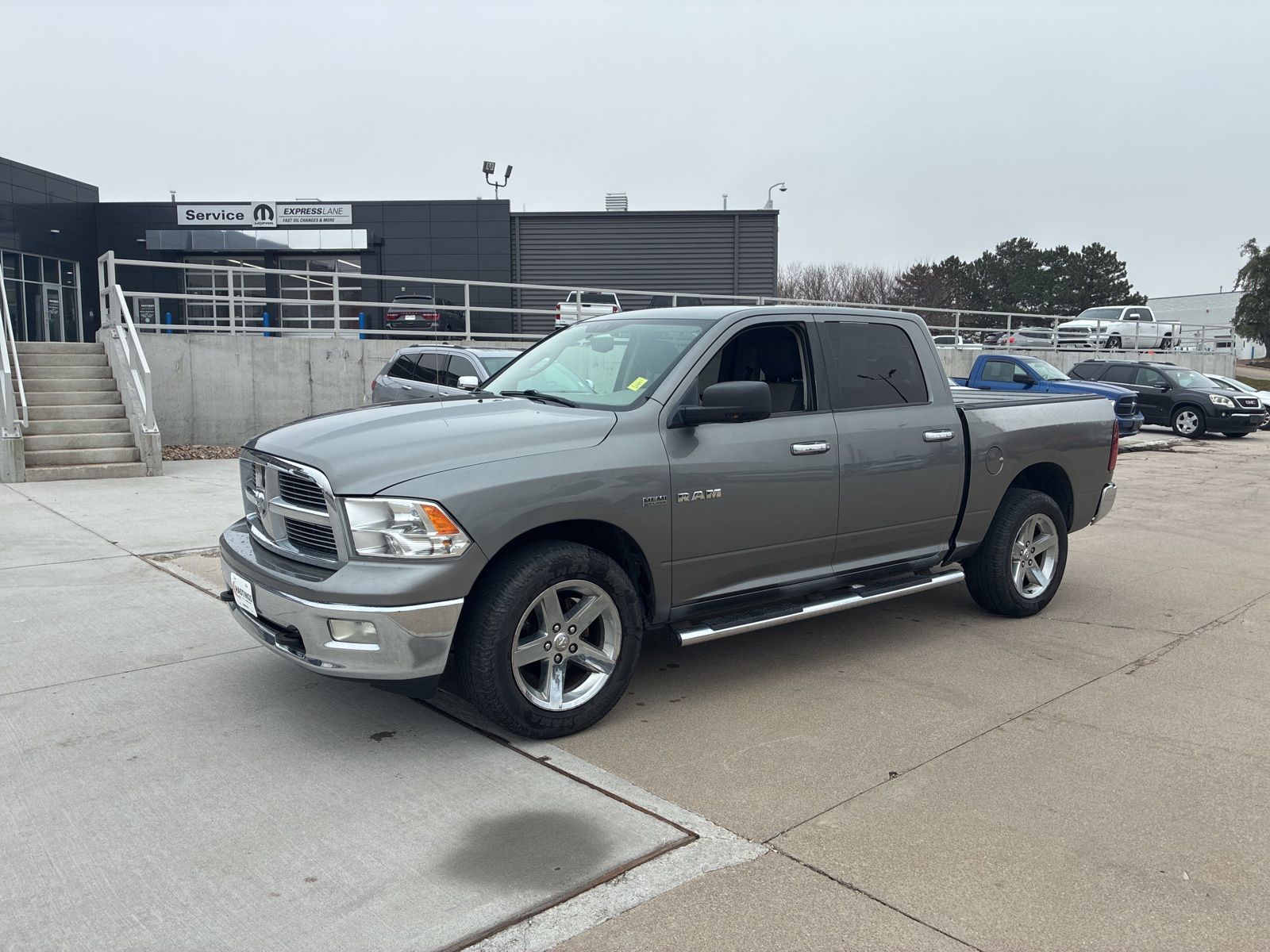 2010 Dodge RAM 1500 SLT Crew Cab 4WD