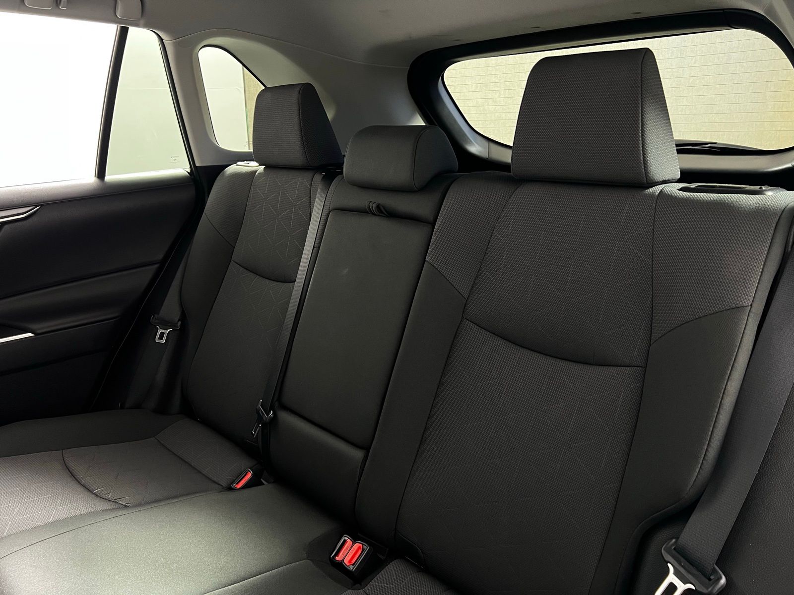 Thumbnail: 2025 Toyota RAV4 - 22