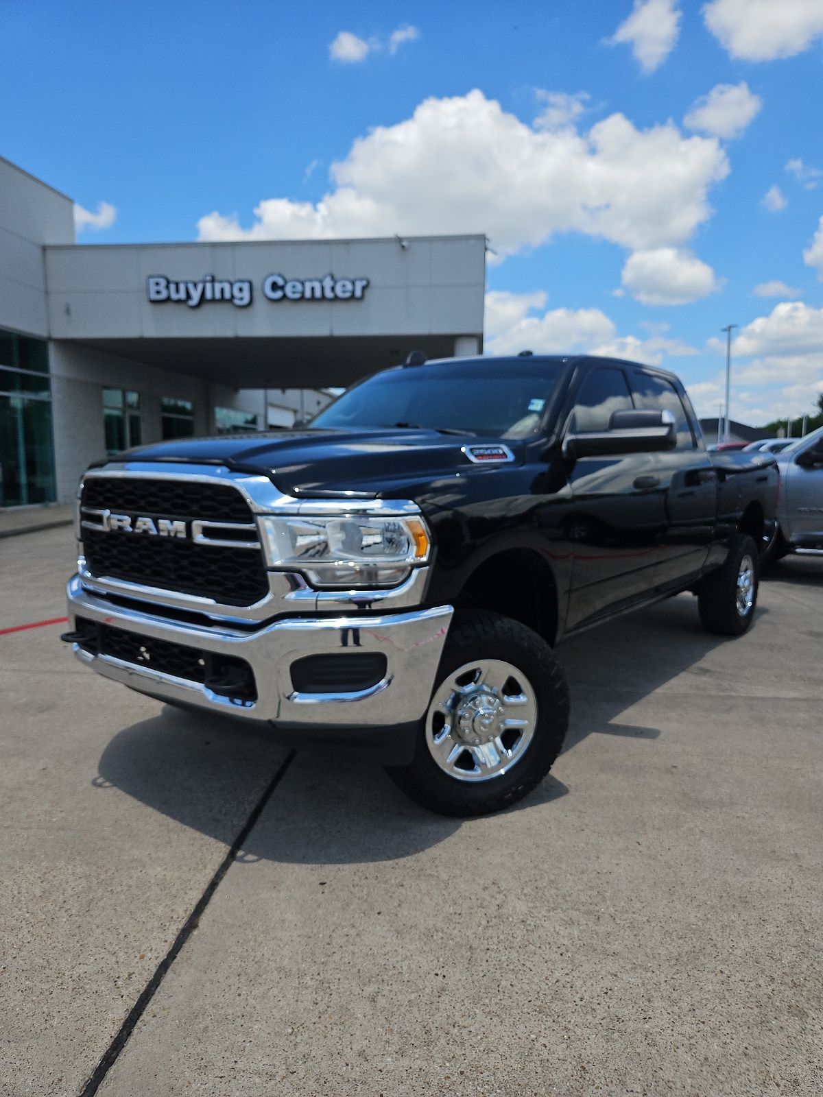 2020 Ram 2500 Tradesman Black at Autostrade