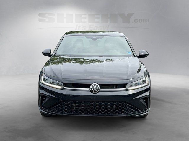 Used 2025 Black Volkswagen 1.5T Sport image 17