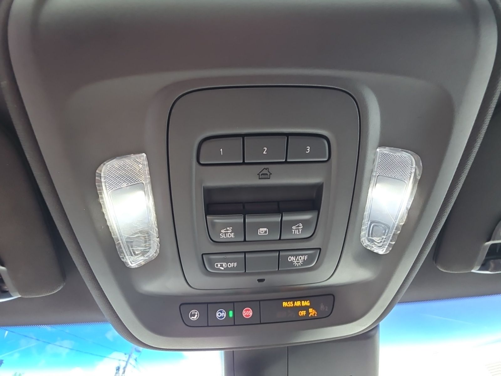 Used 2024 White Cadillac Sport image 27