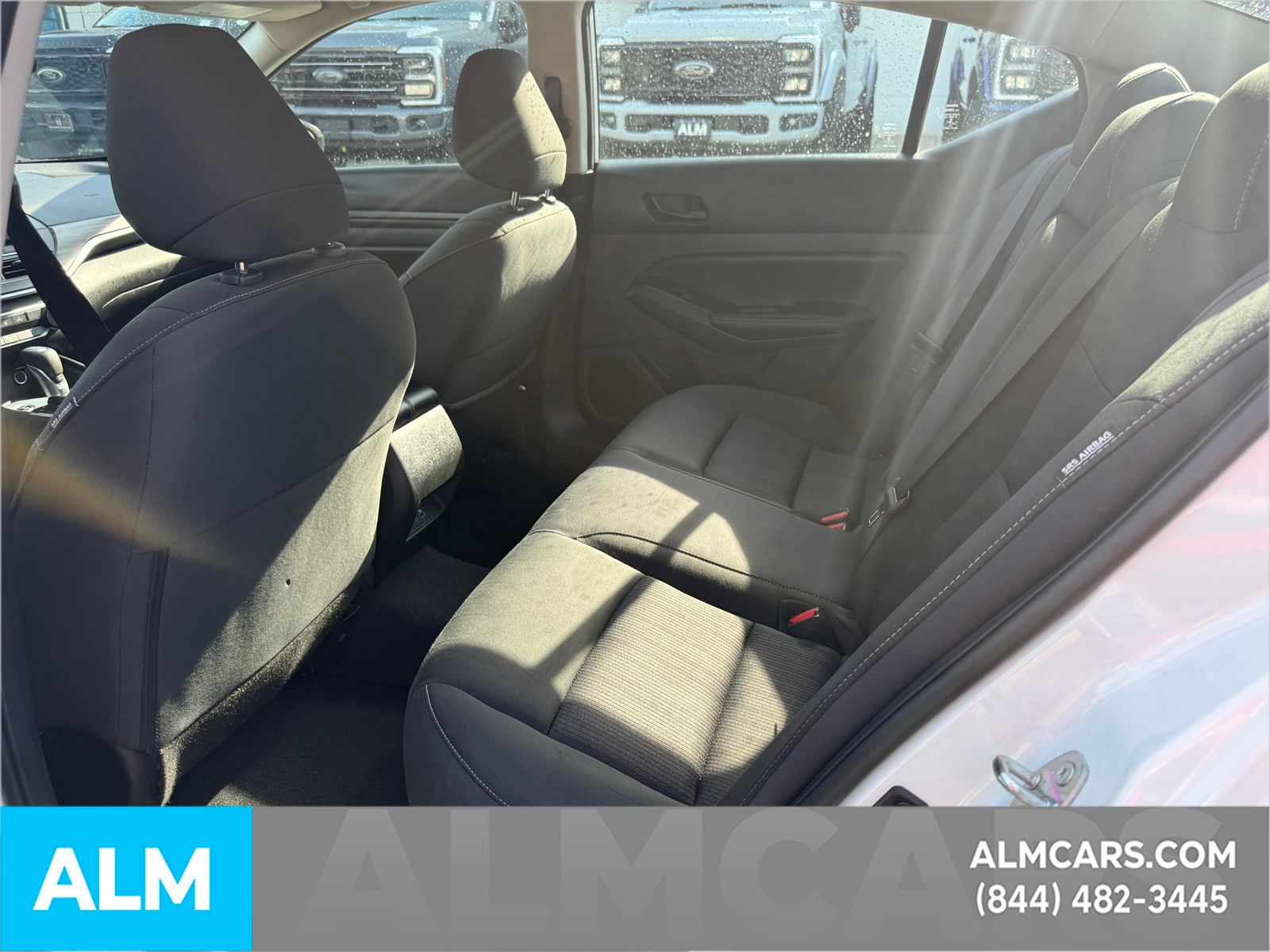 Used 2025 White Nissan 2.5 SV image 10