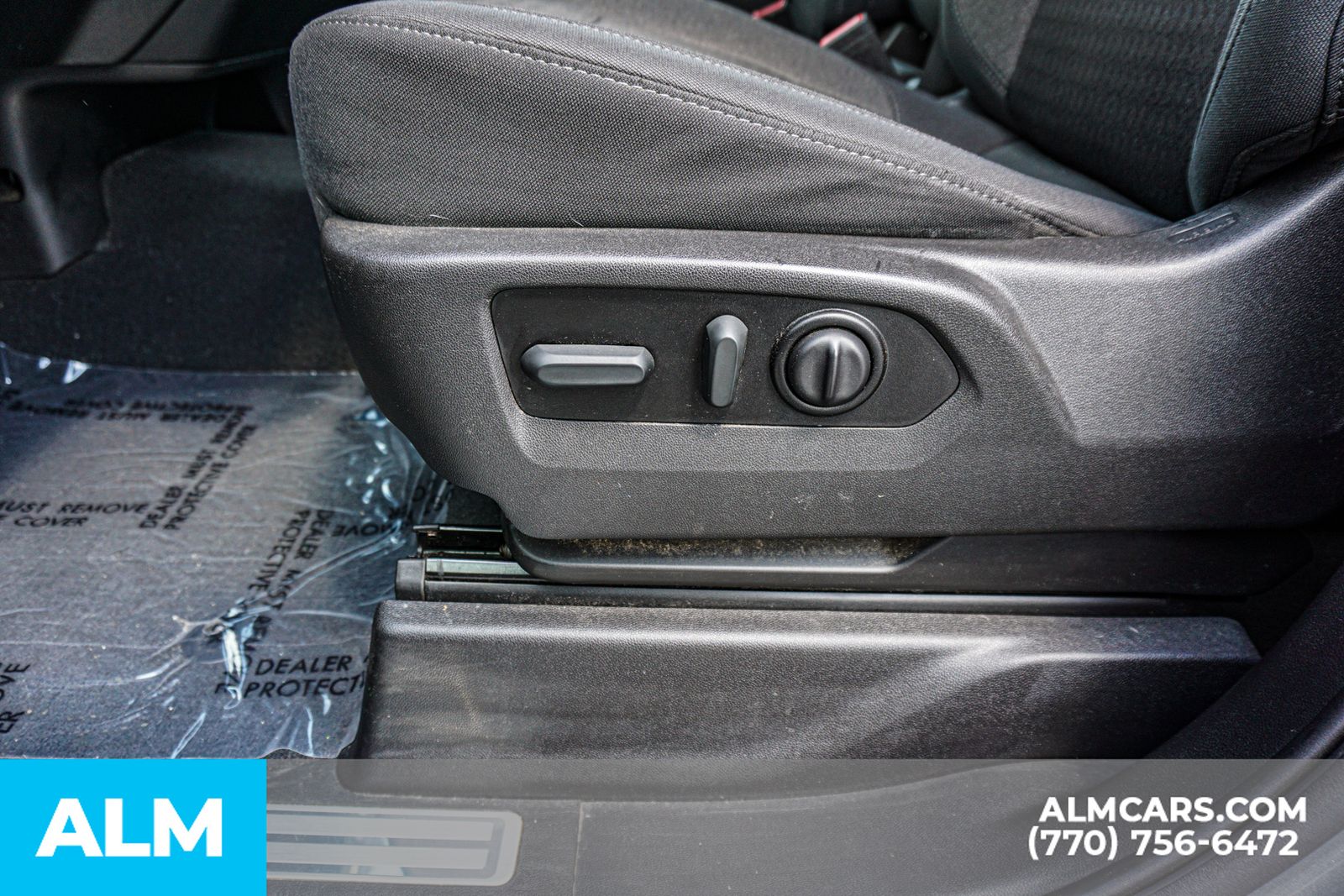 Used 2021 Gray Chevrolet LT image 30