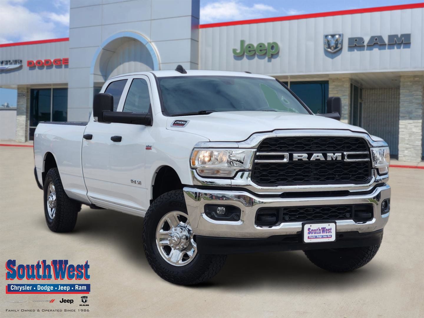 Bright White Clearcoat 2022 RAM 2500 Tradesman Crew Cab LB RWD Pickup Truck 4X2 8-Speed Automatic