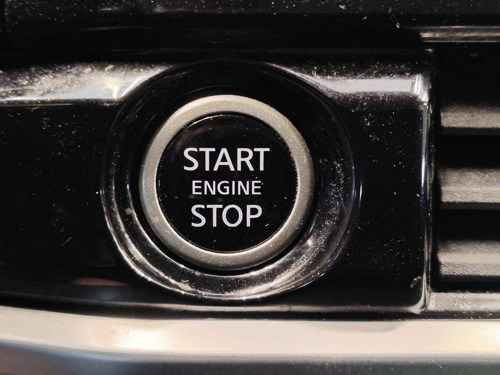 Used Car 2022 Nissan Pathfinder  Sv For Sale Under $25,000 In San Antonio, Texas