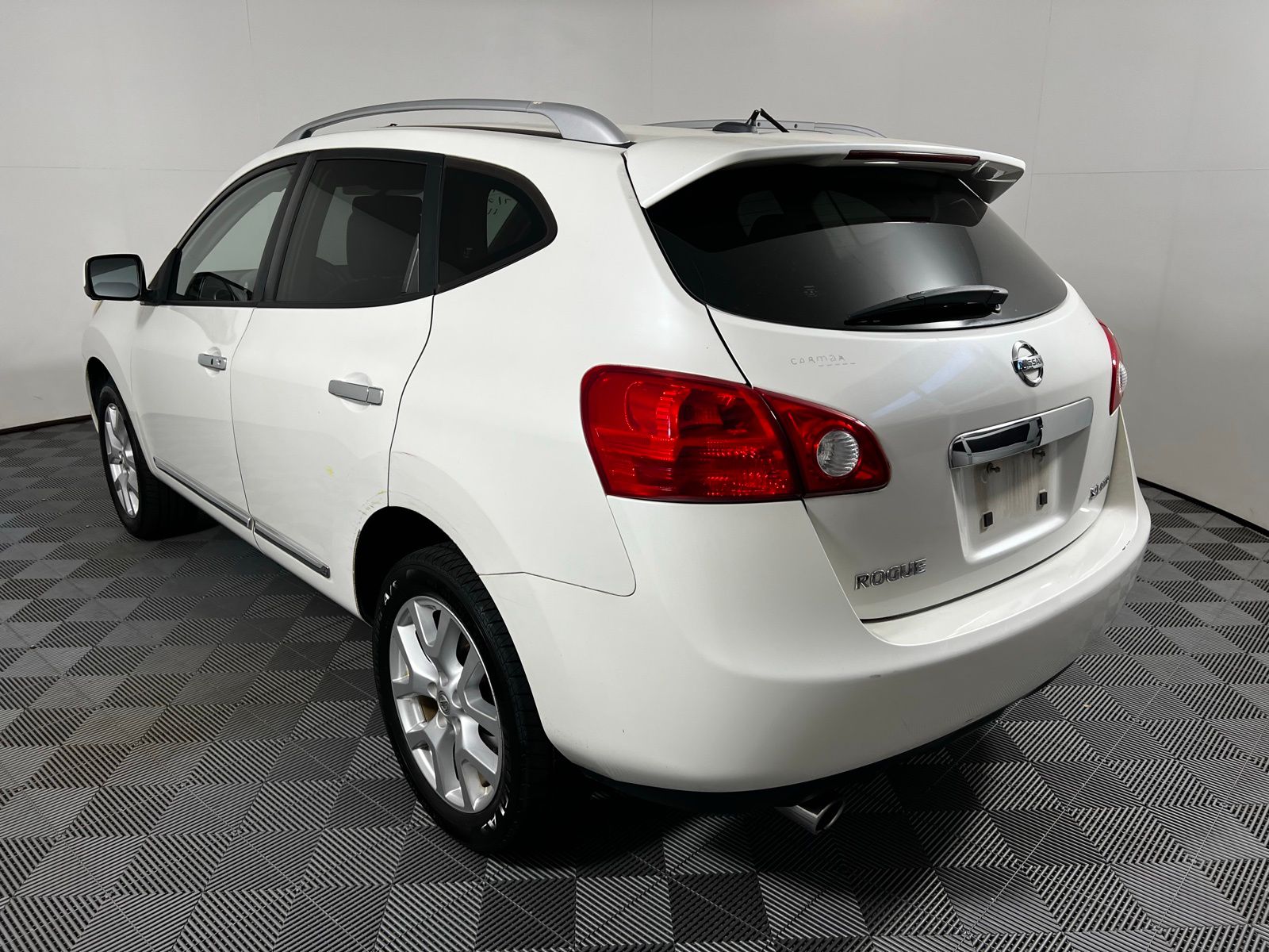 Thumbnail: 2012 Nissan Rogue - 7