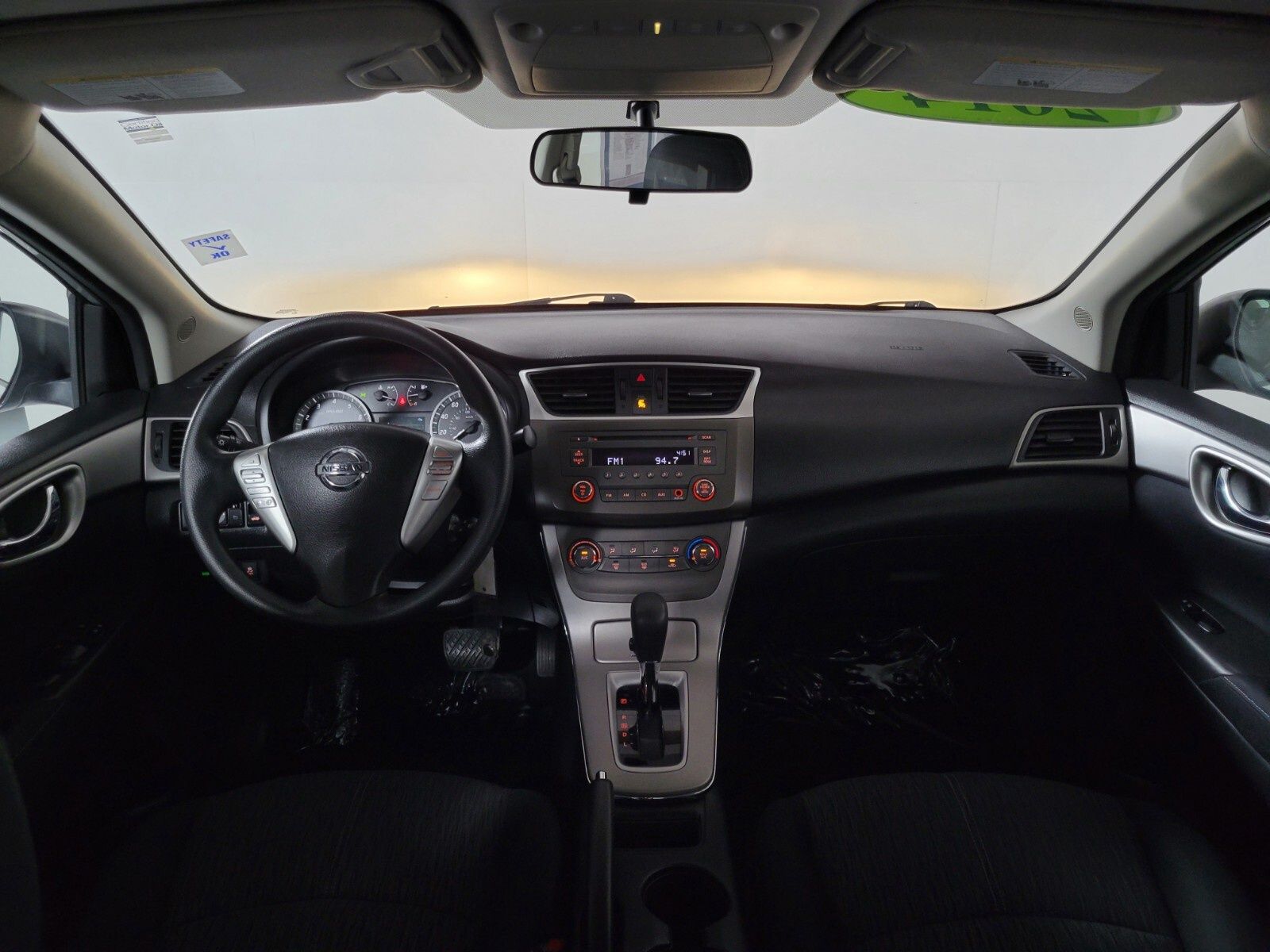 2014 Nissan Sentra SV 14