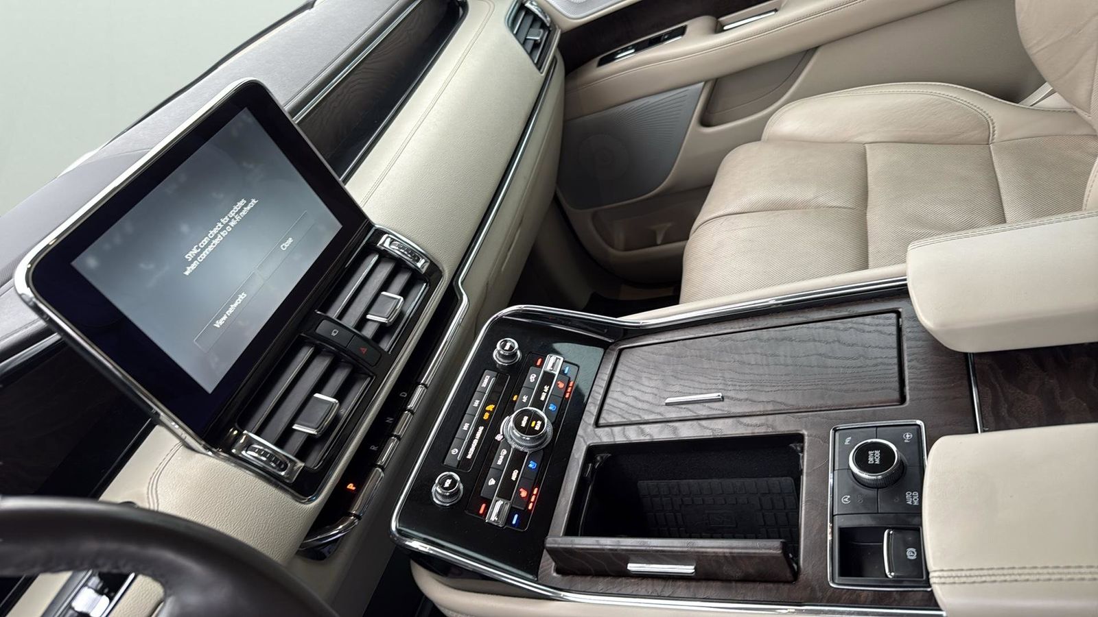 Used Car 2019 Lincoln Navigator L  L Reserve For Sale Under $35,000 In Austin, Texas