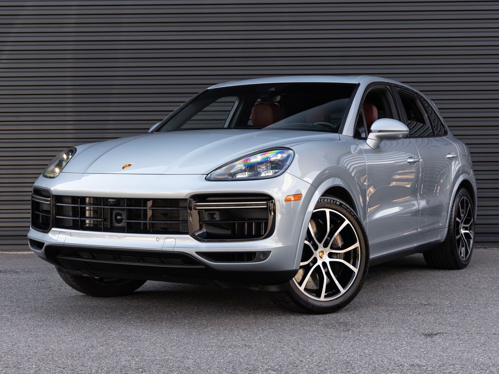 Dolomite Silver Metallic 2023 Porsche Cayenne SUV / Crossover  8-Speed Automatic