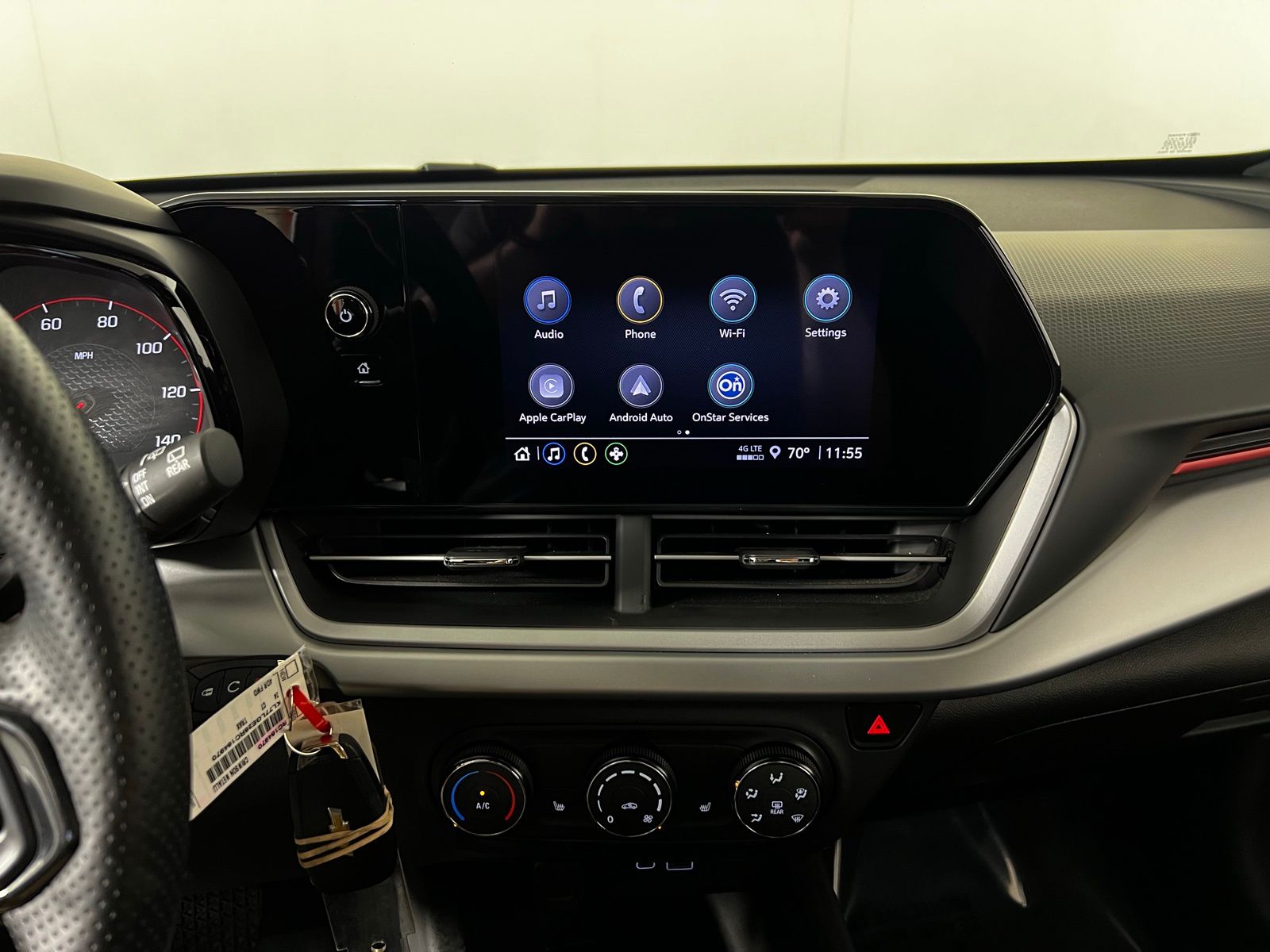 2024 Chevrolet Trax RS 17