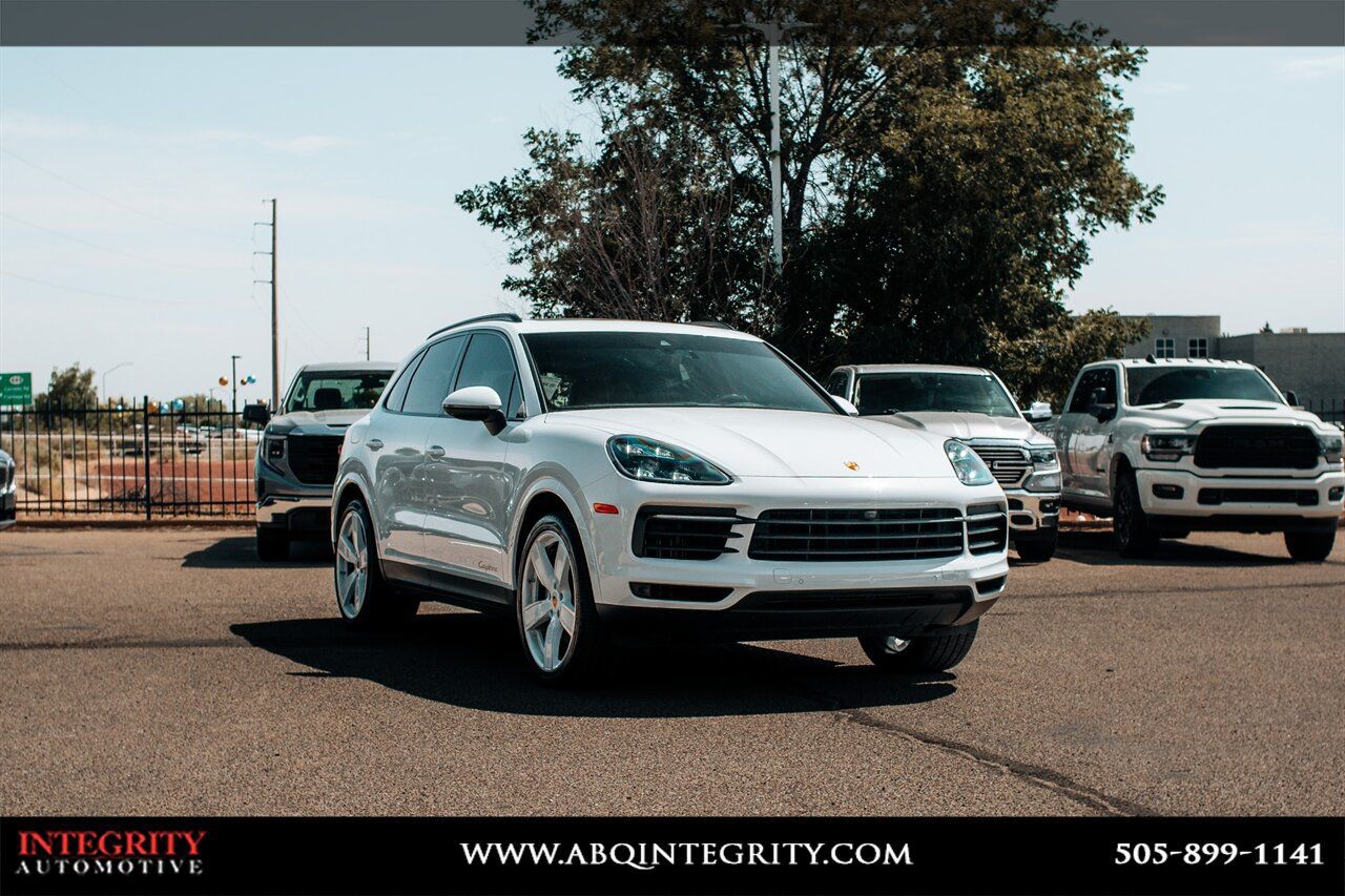 White 2021 Porsche Cayenne AWD SUV / Crossover All-Wheel Drive 8-Speed Automatic