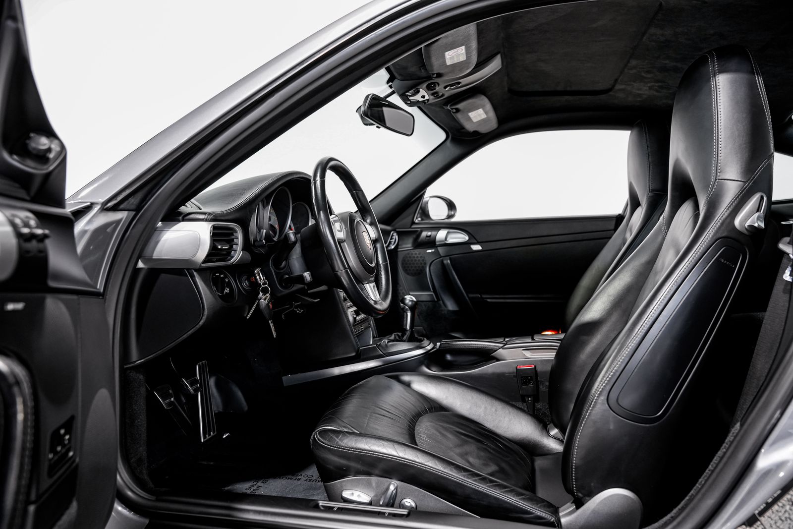 2005 Porsche 911 Carrera S — photo 17