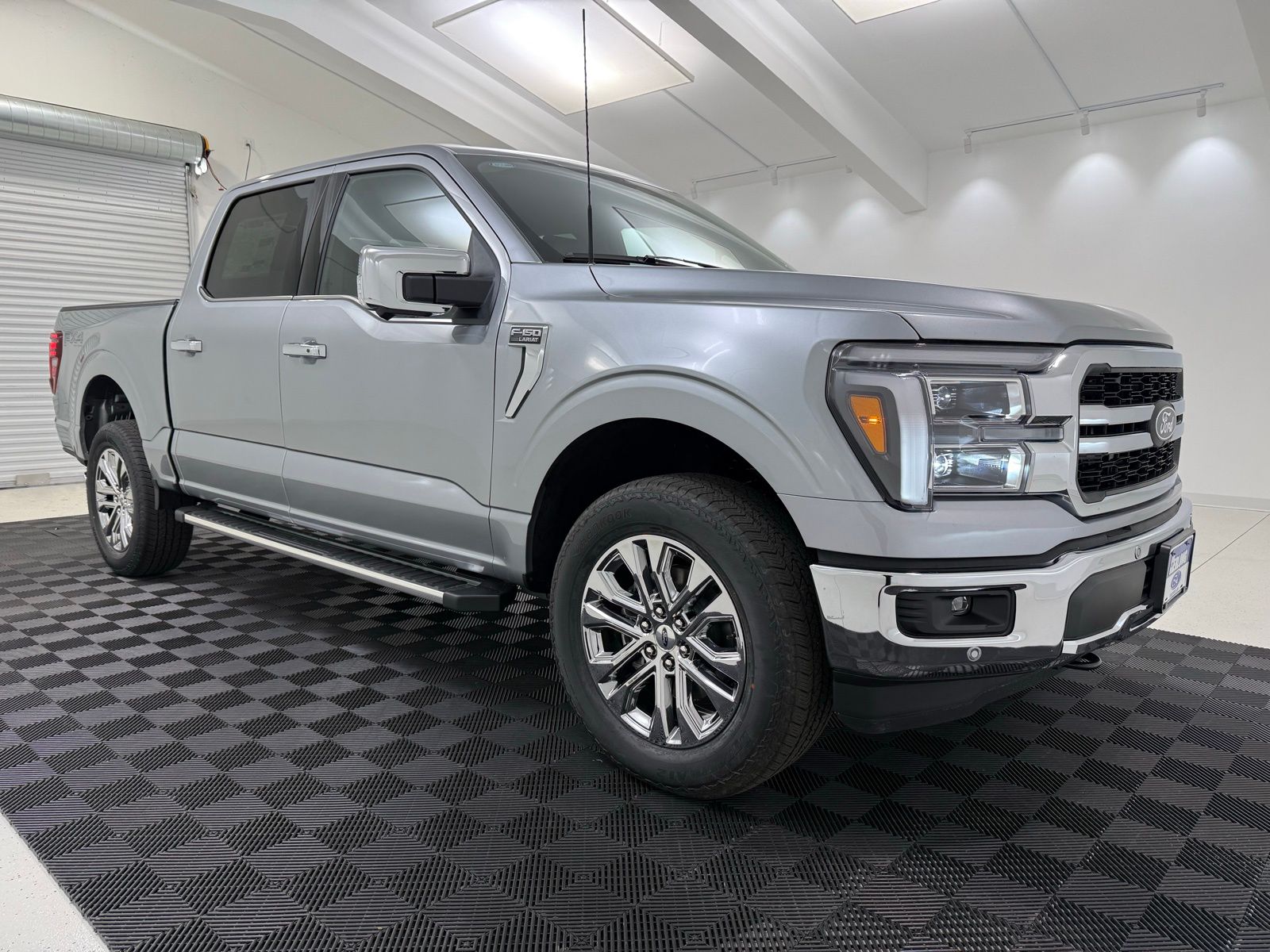 2026 Ford F-150 Lariat SuperCrew 4WD