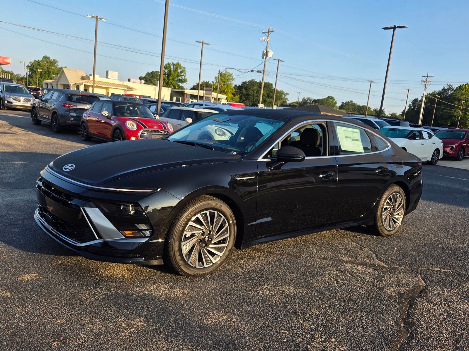 New 2026 Black HYUNDAI SEL image 3