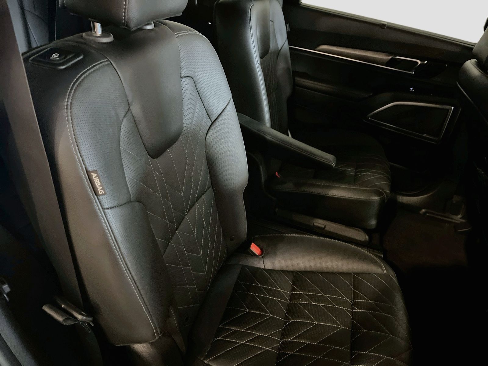 Used 2024 Gray Kia EX X-Line image 29