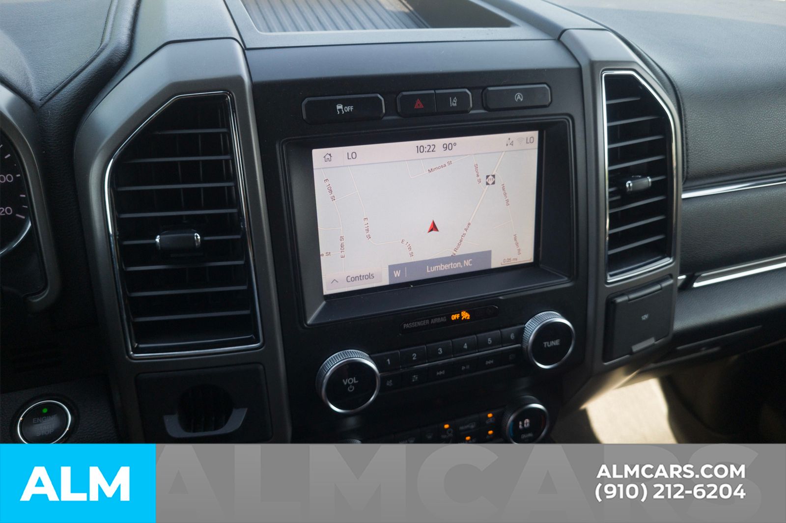 Used 2020 Black Ford XLT image 9