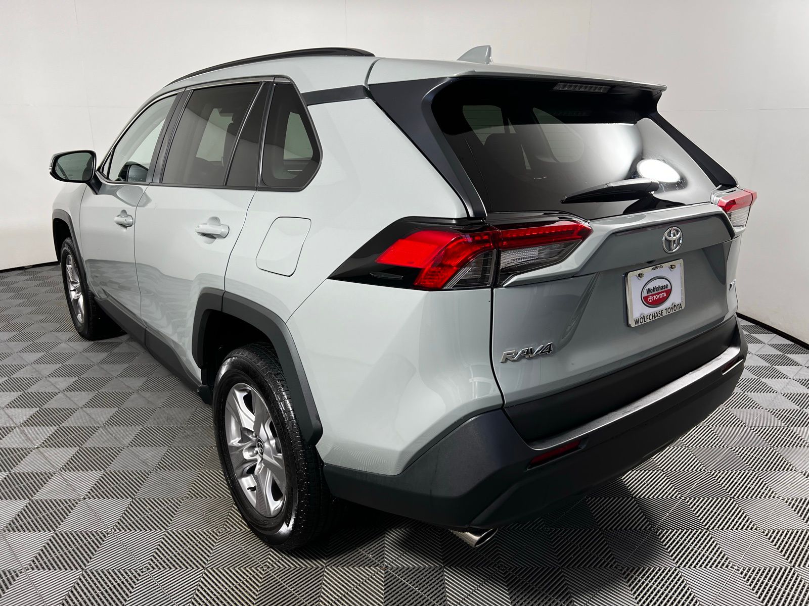 2023 Toyota RAV4 XLE 7