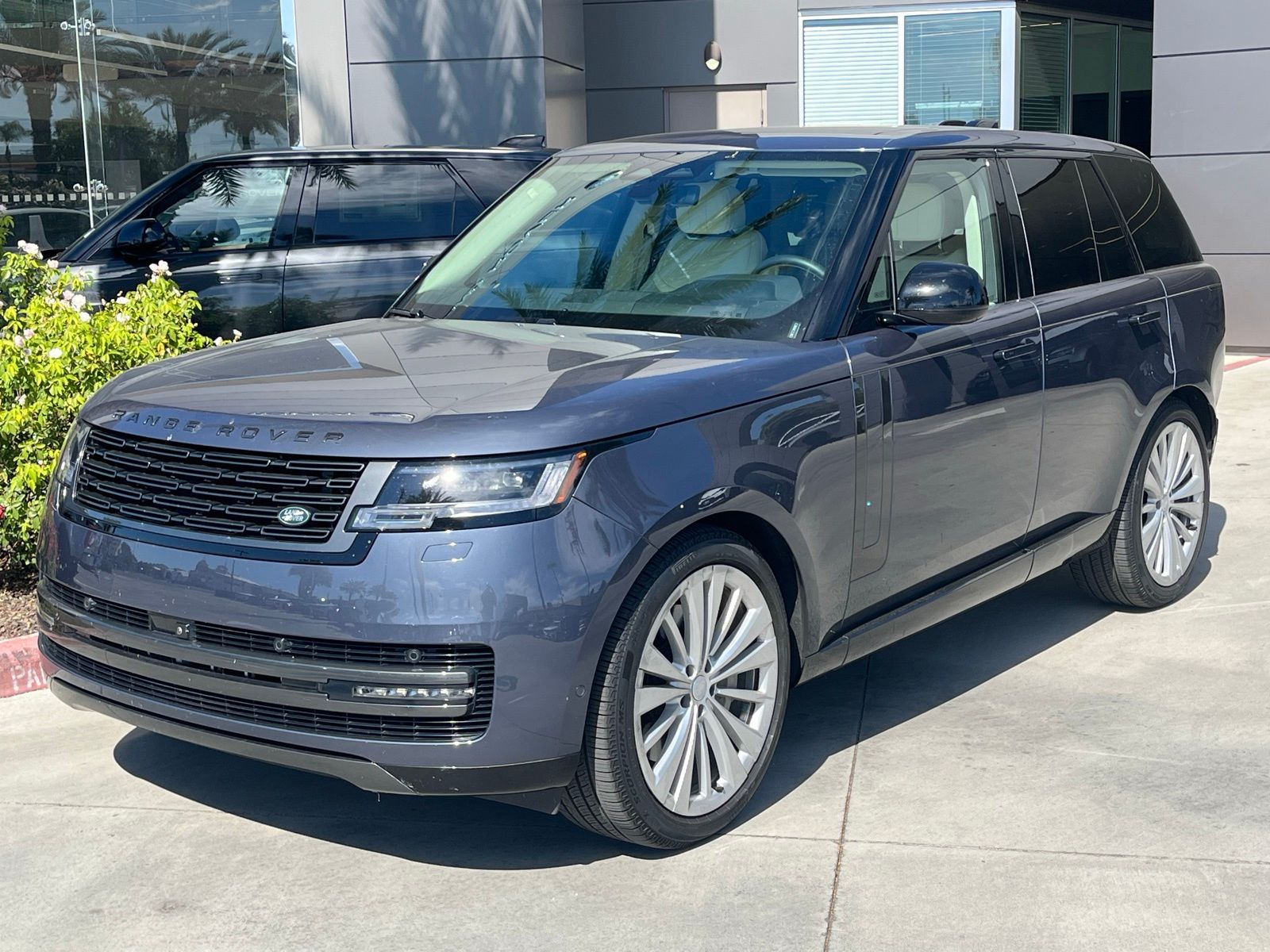 Blue 2024 Land Rover Range Rover P530 SE AWD SUV / Crossover All-Wheel Drive 8-Speed Automatic