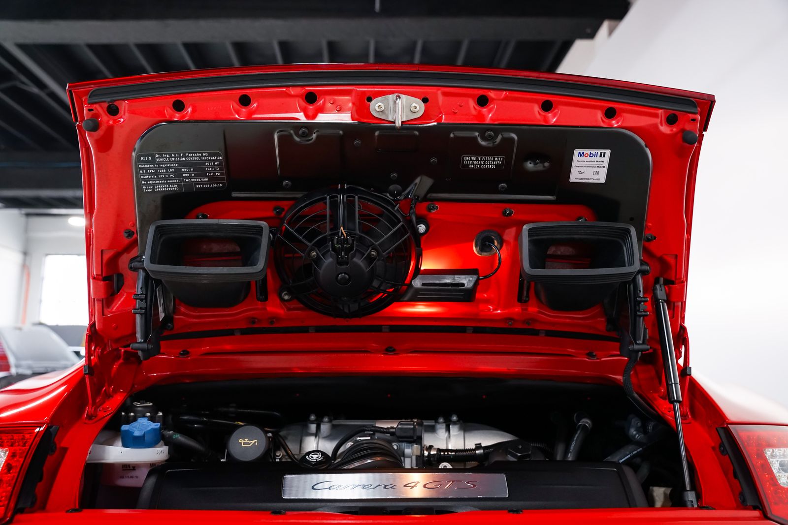 2012 Porsche 911 Carrera 4 GTS — photo 52