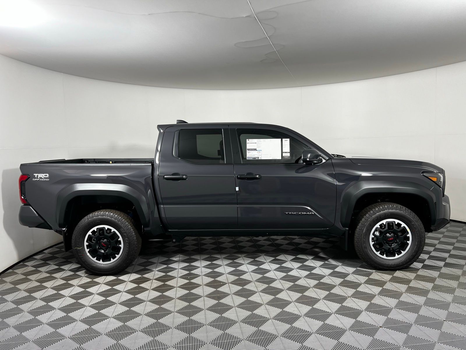 Thumbnail: 2025 Toyota Tacoma - 4