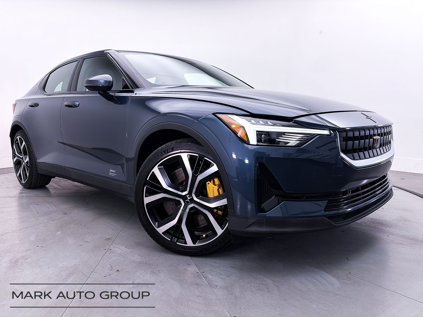 2023 Polestar 2 Long Range Dual Motor Performance