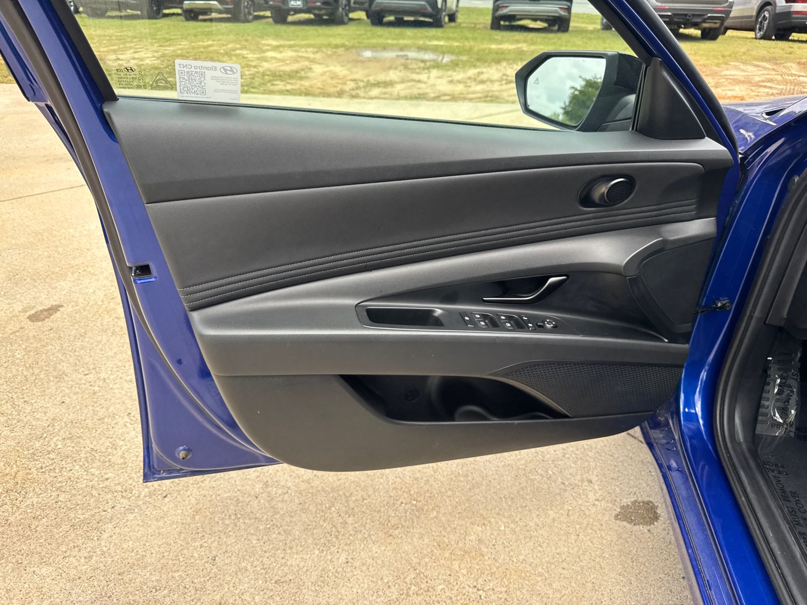 Certified Used 2025 Blue Hyundai SEL Sport image 10
