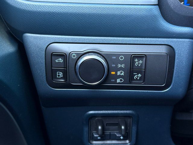 New 2026 Space White Metallic Ford XLT image 23