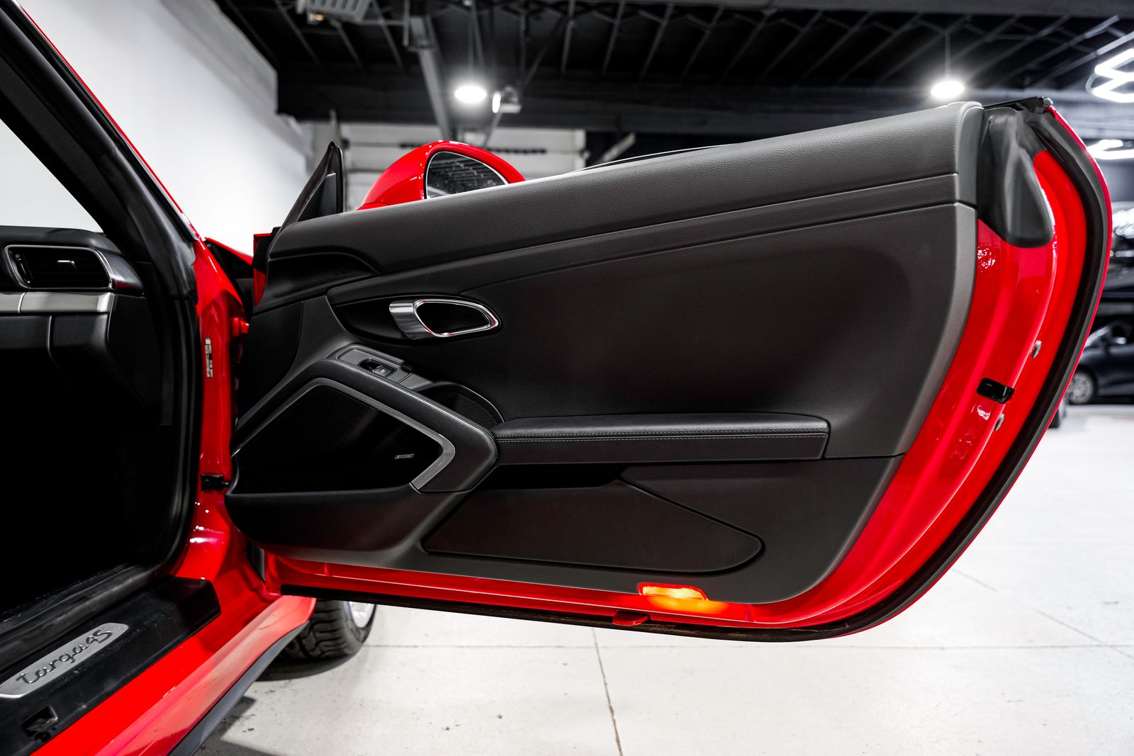 2015 Porsche 911 Targa 4S — photo 29
