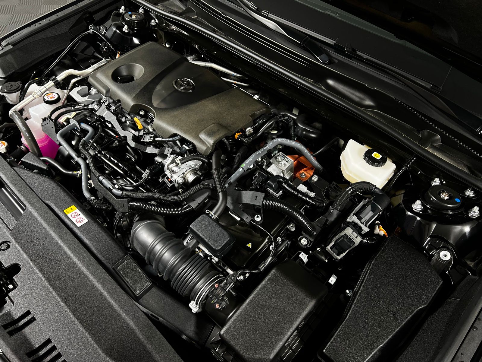 Thumbnail: 2025 Toyota Camry - 11