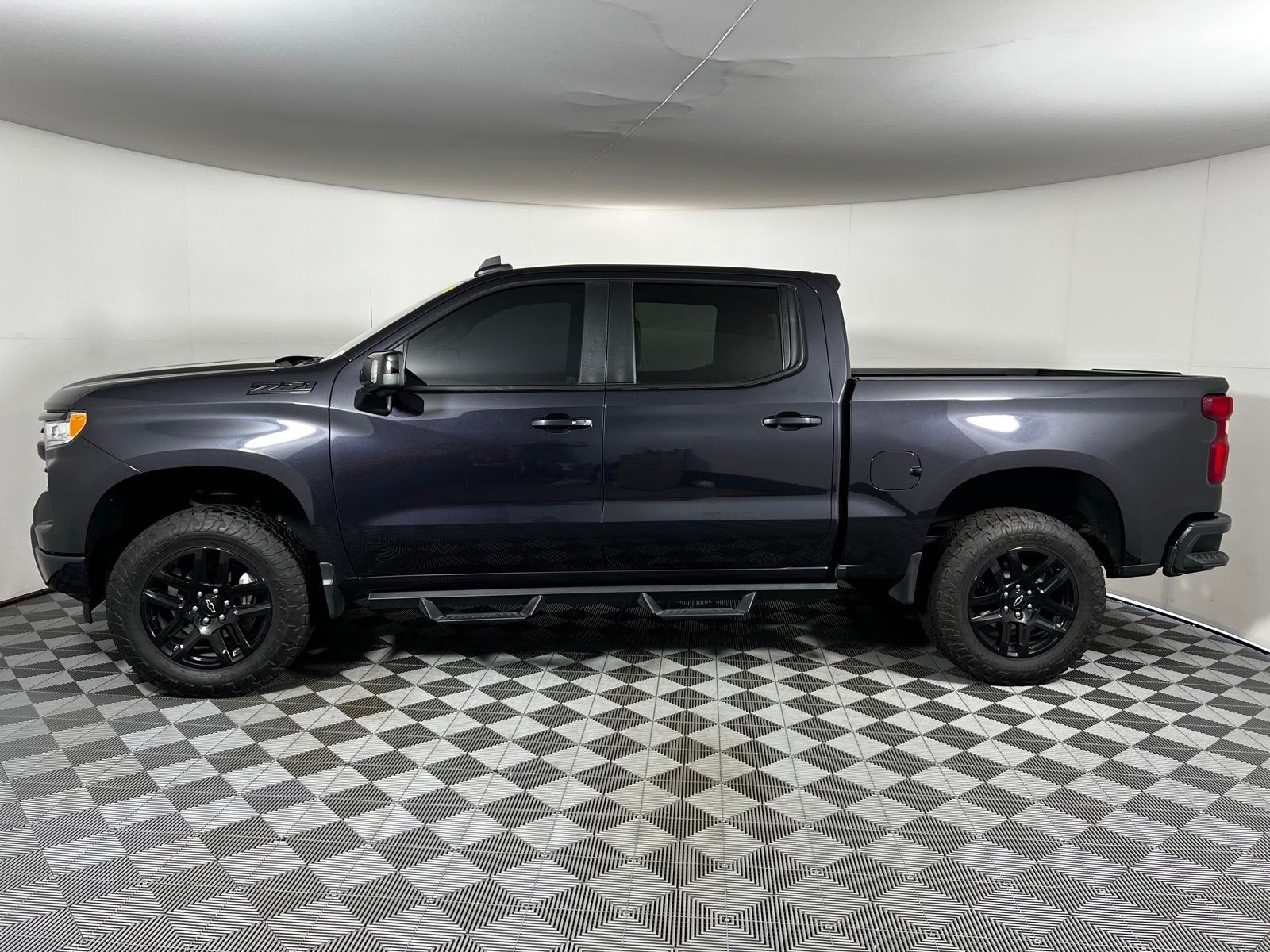 Thumbnail: 2023 Chevrolet Silverado 1500 - 7