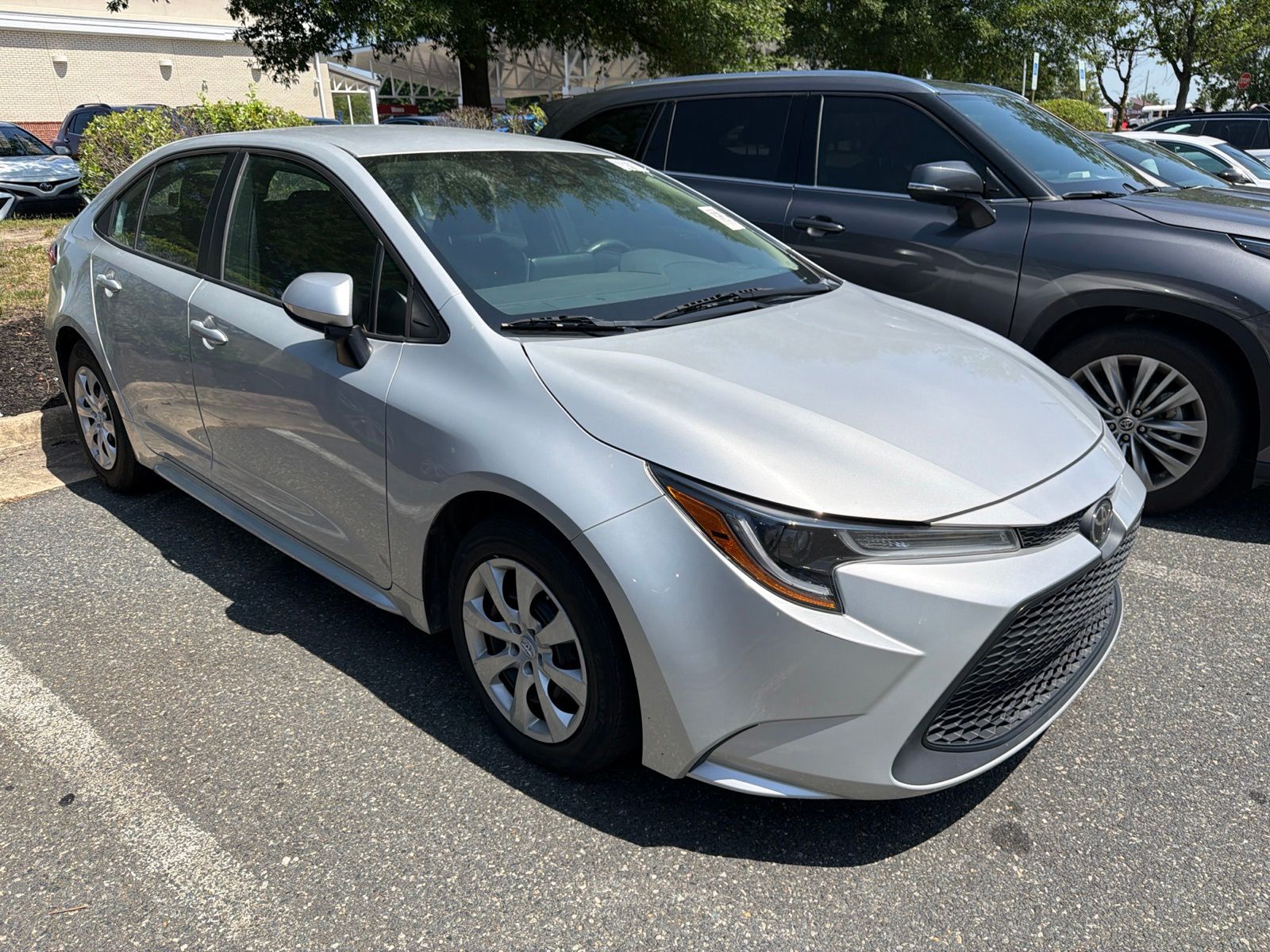 Classic Silver Metallic 2021 Toyota Corolla Sedan Front-Wheel Drive Continuously Variable Transmission
