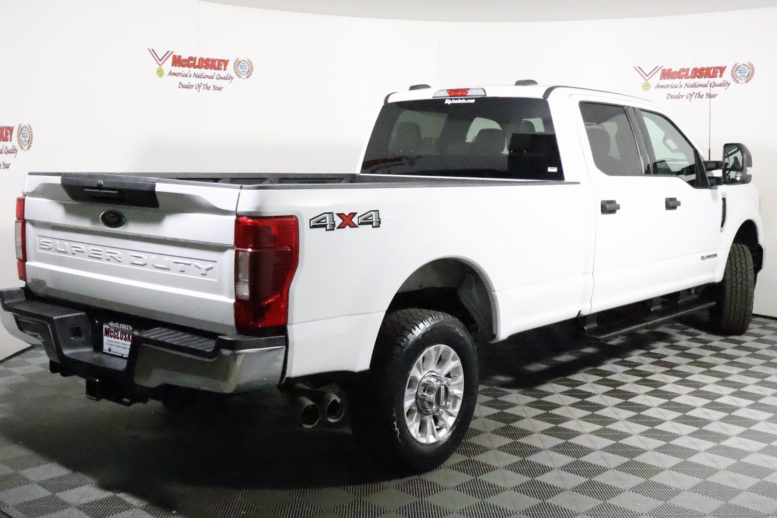 2022 Ford F-350SD XLT photo