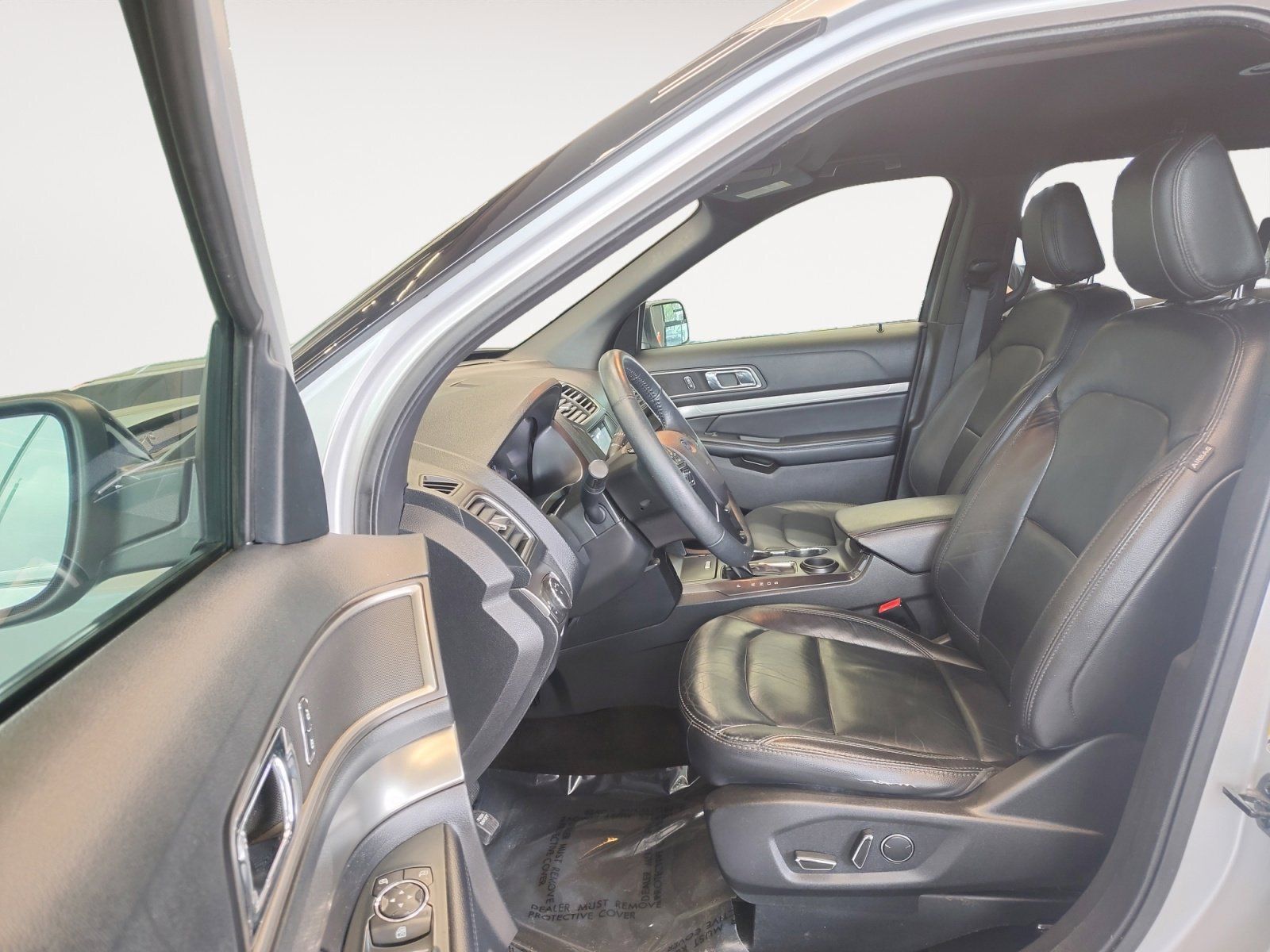 Used Car 2018 Ford Explorer  Xlt For Sale Under $15,000 In San Antonio, Texas