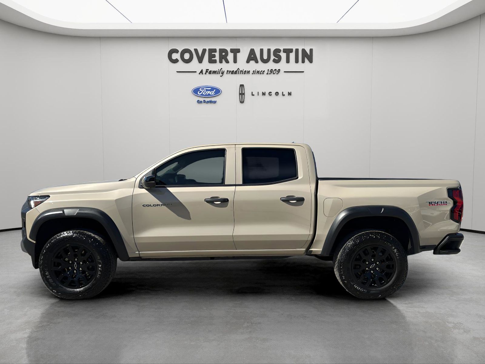 Used Car 2024 Chevrolet Colorado  Trail Boss For Sale Under $40,000 In Austin, Texas