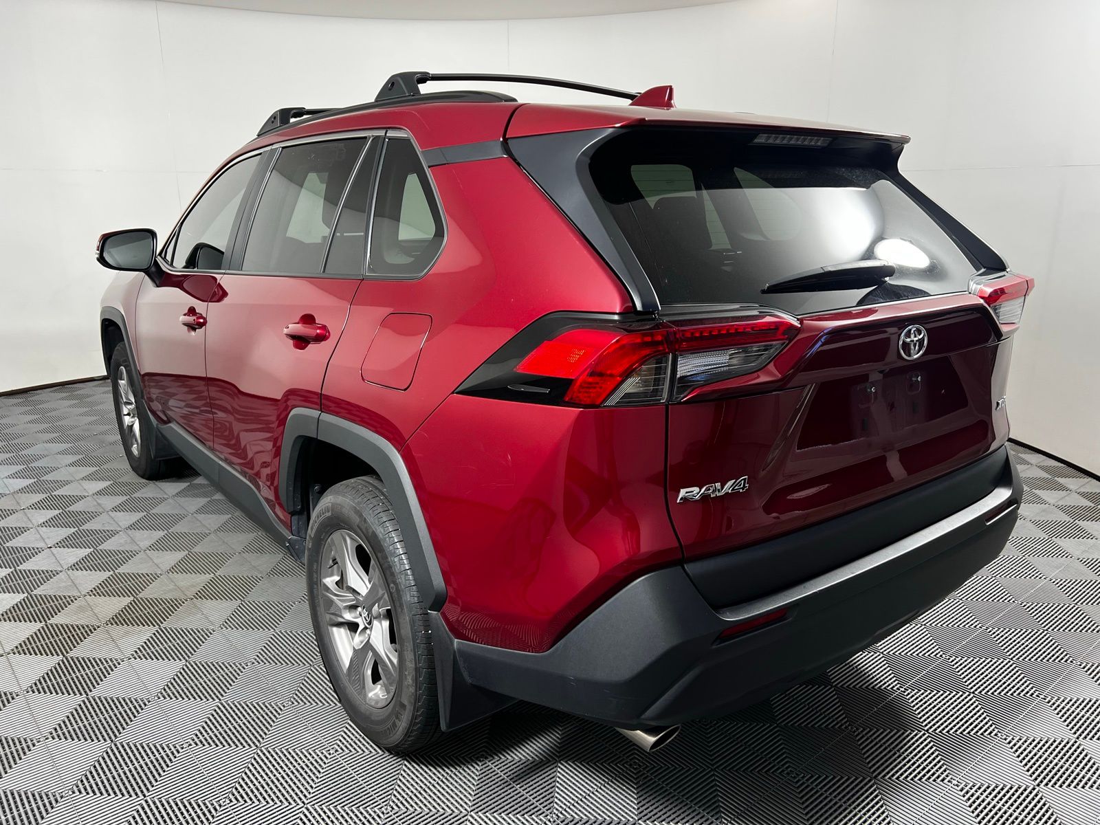 Thumbnail: 2023 Toyota RAV4 - 7